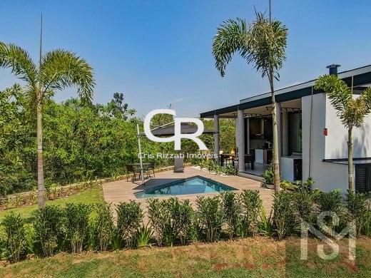 Casa em Condom�nio