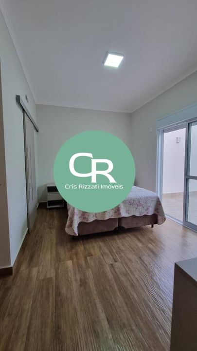 Casa em Condom�nio